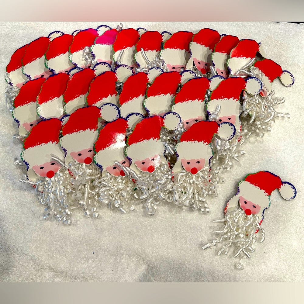 Set of 26 “Santa” self-stick gift tags